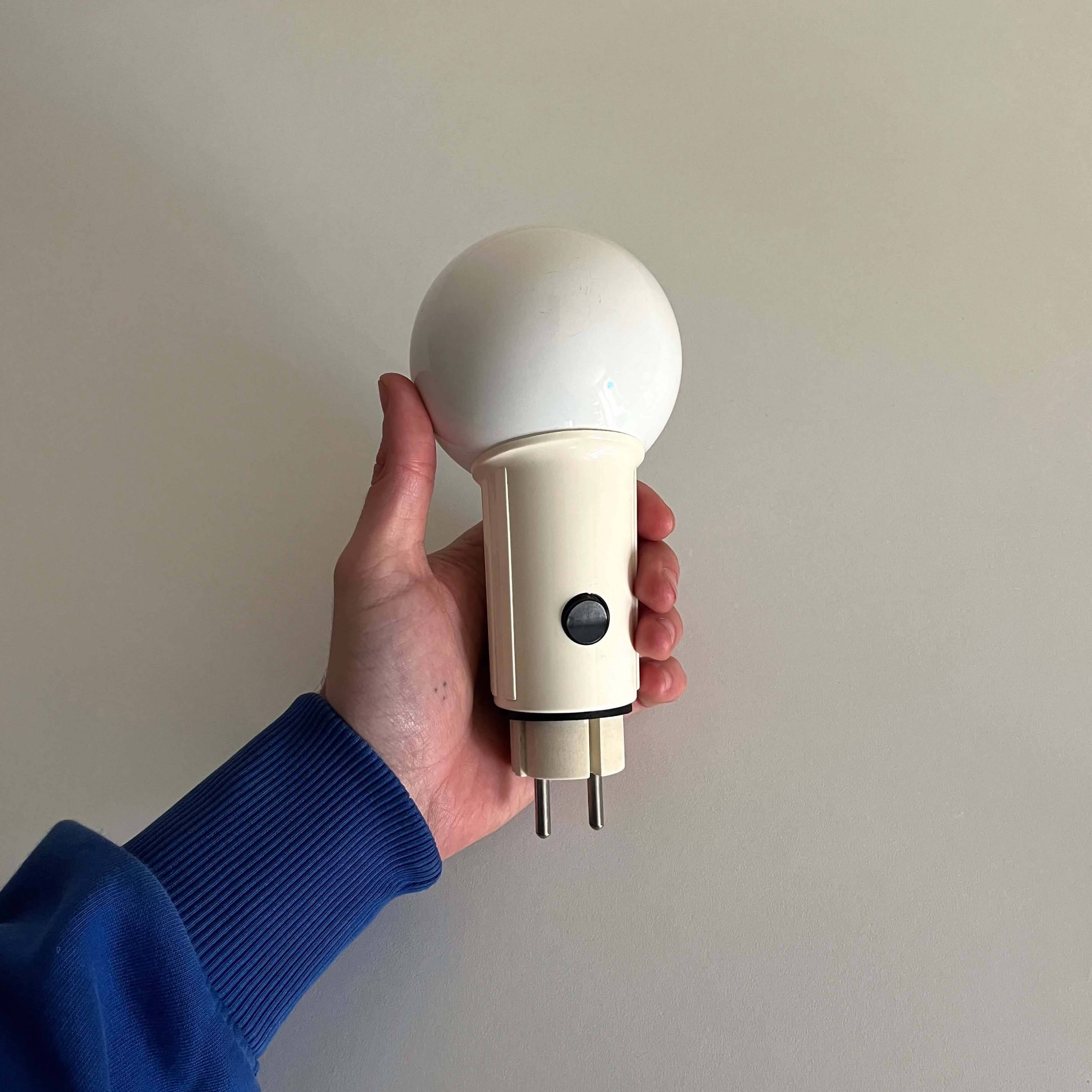 White Vintage Plug-in Lamp