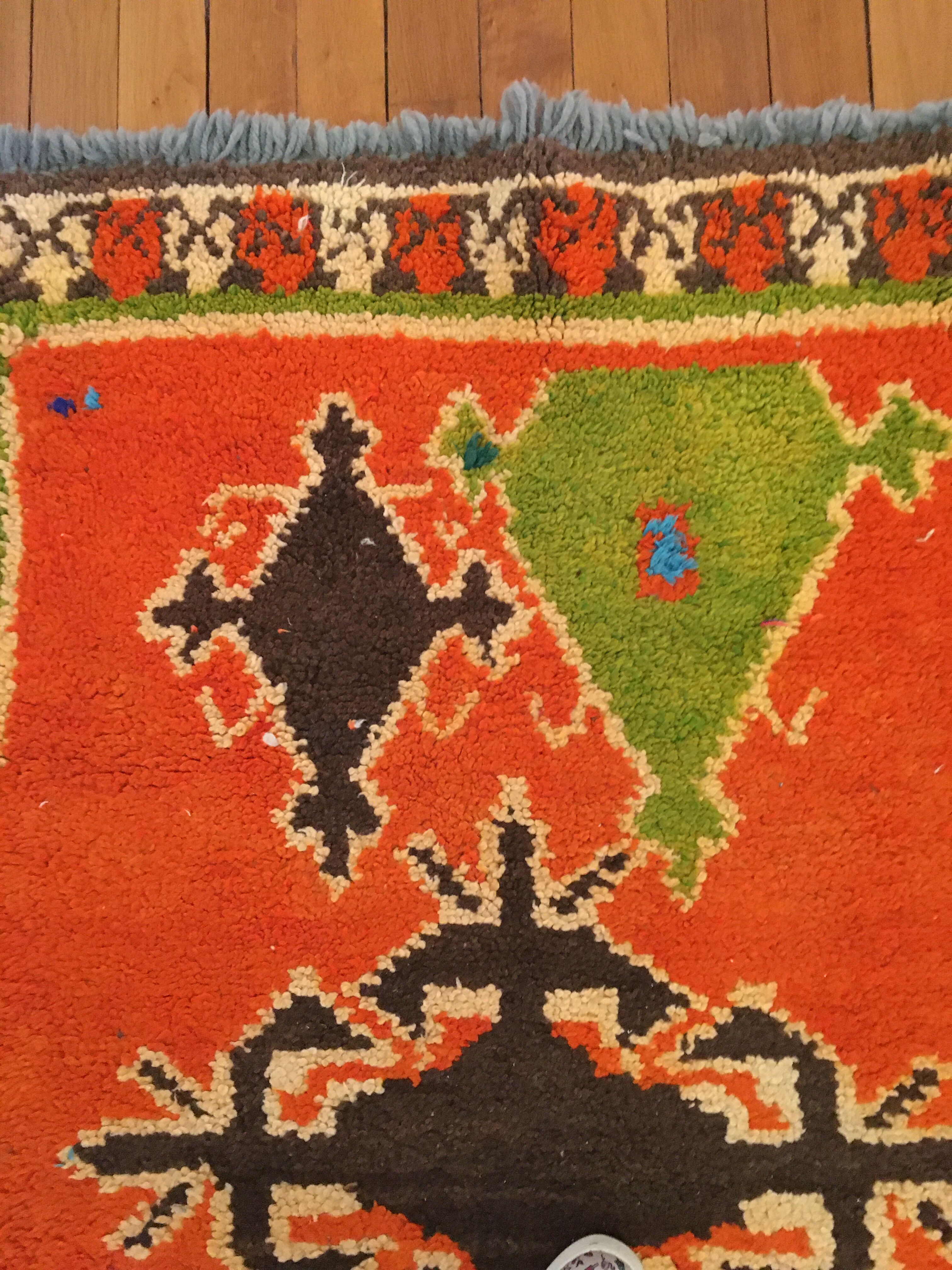 Berber carpet in thick wool 180x120cm