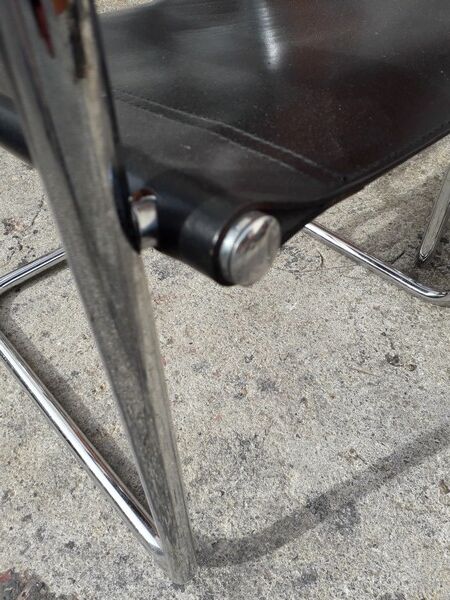 6 Bauhaus armchairs steel and leather / design