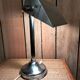 Desk lamp