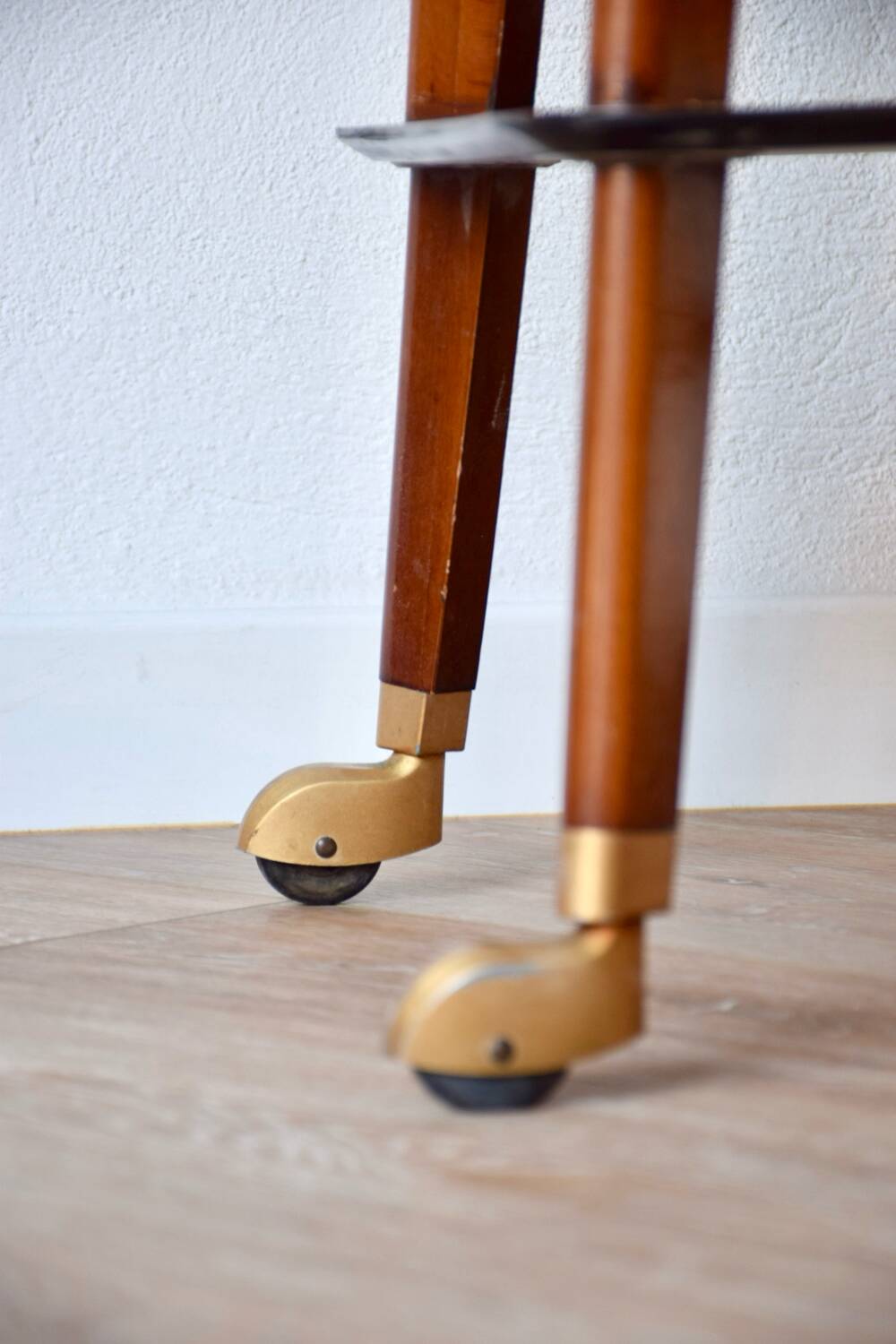 60s rolling trolley