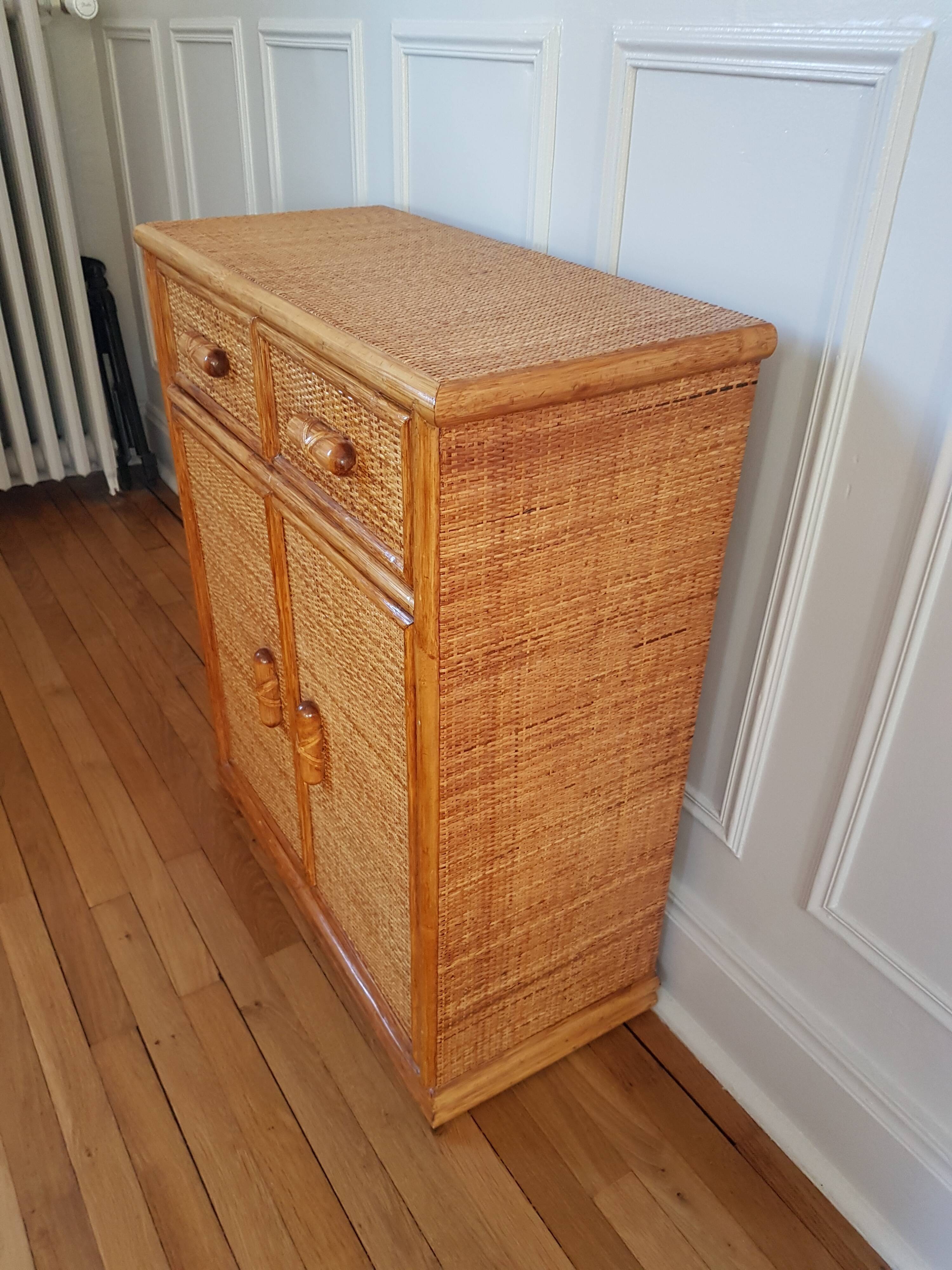 Dresser in rattan and canning