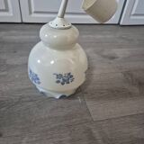 luminaire suspension vintage ceramique blanche fleurs bleue