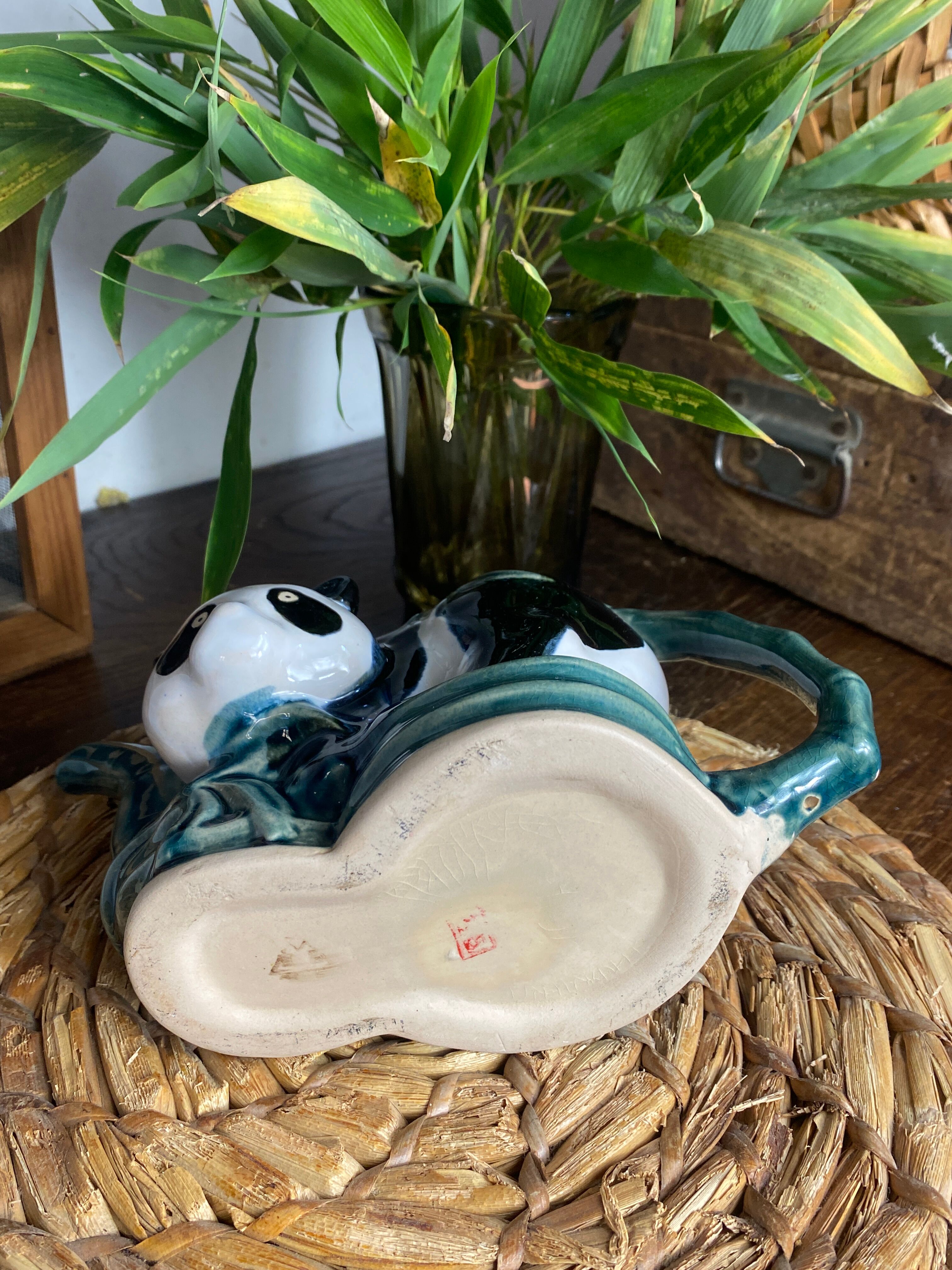 Théière panda et anse bambou en céramique