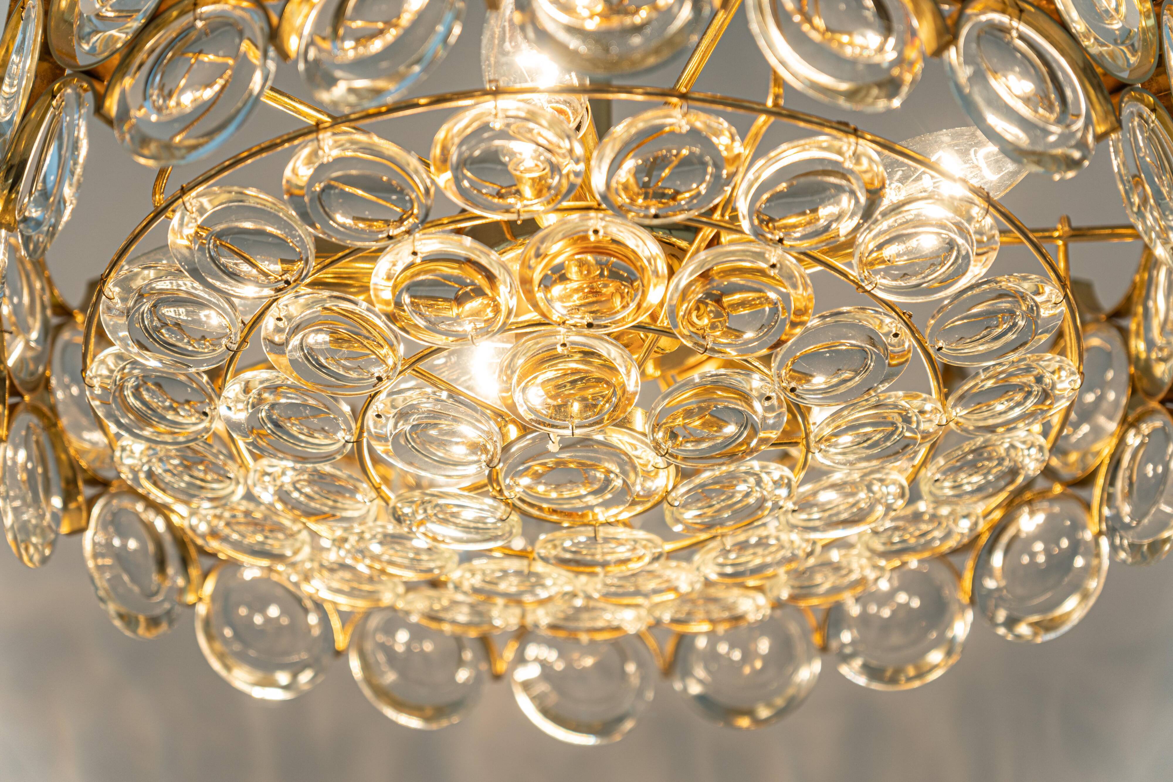 Brass and crystal chandelier designed by Sciolari for Palwa, Germany, 1970s.