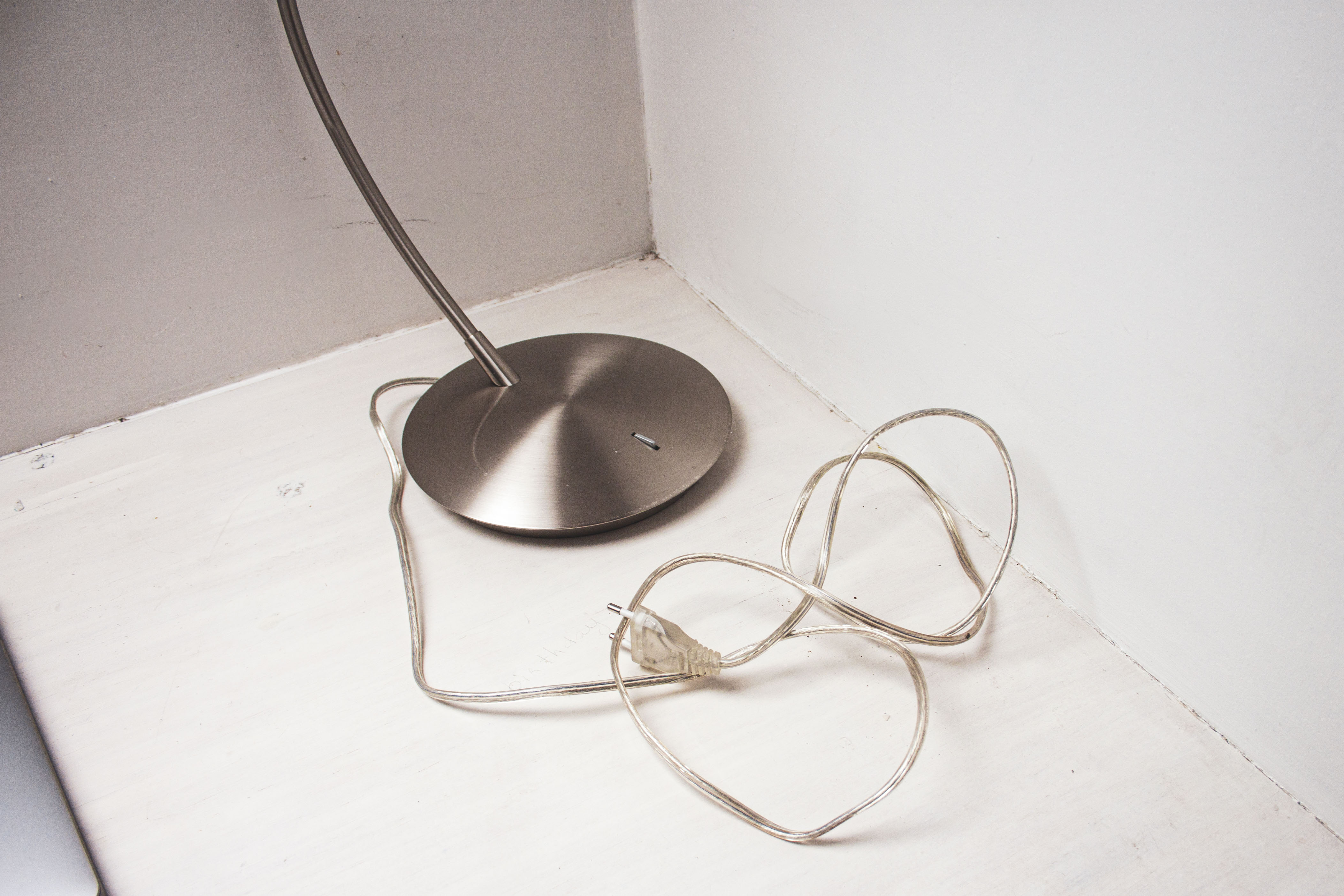 Minimalist desk lamp - Habitat - in stainless steel aier