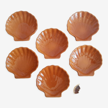 Ensemble de 6 coupelles coquilles ramequins st jacques vernissées Emile Henry France