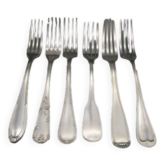 6 mismatched old silver metal forks for a chic table
