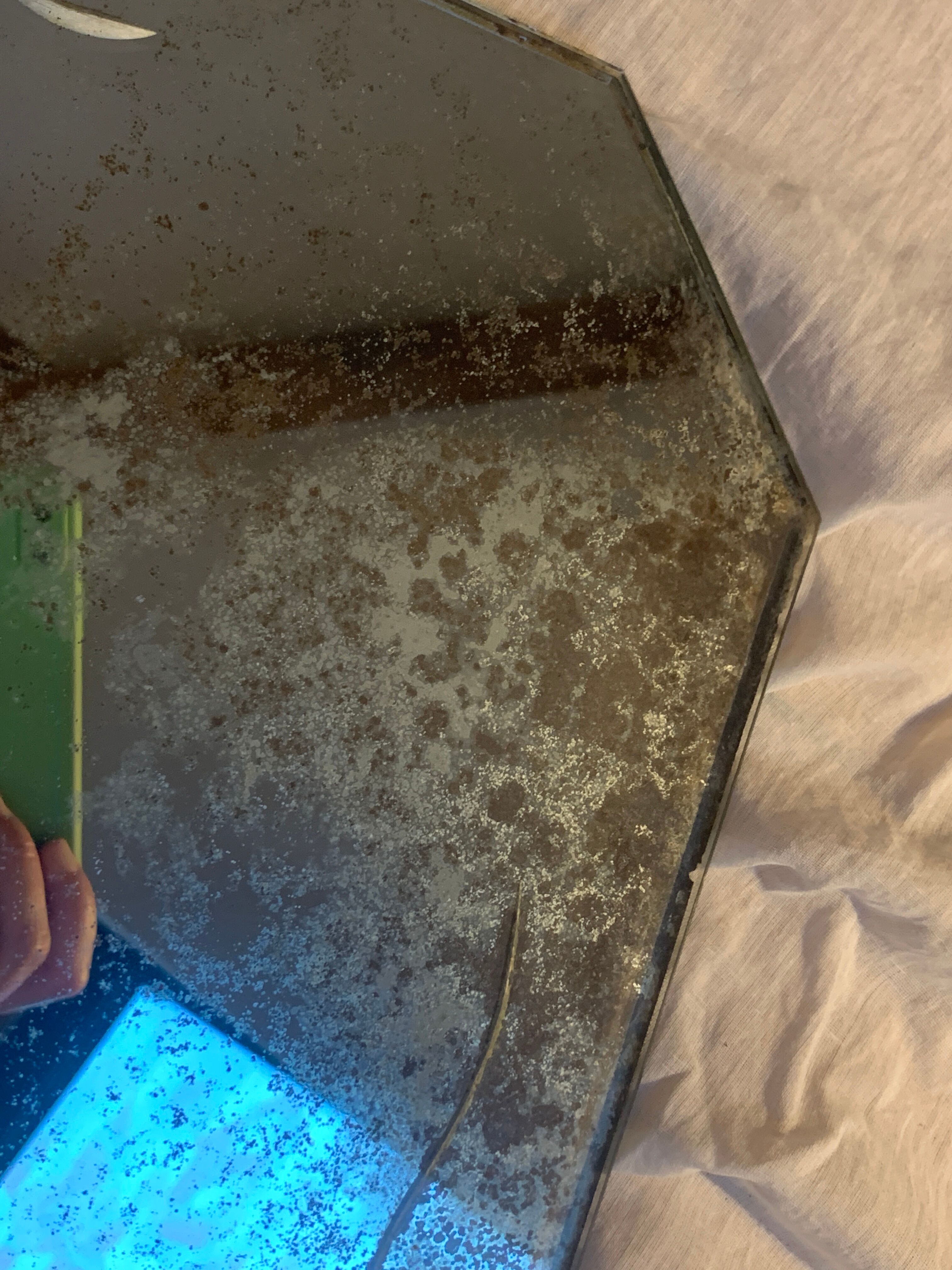 Miroir biseauté gravé