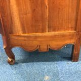 Superb wardrobe Louis XV walnut early nineteenth