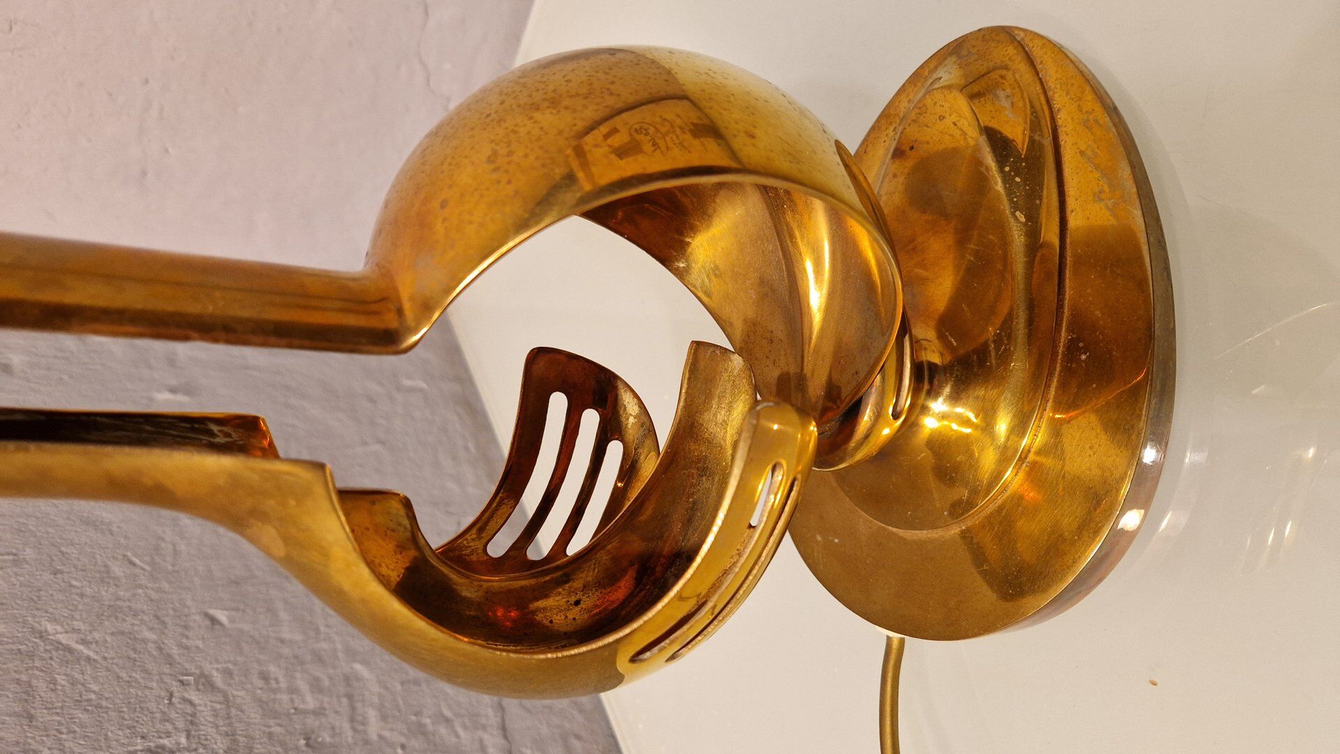Lampe de table en laiton avec décoration informelle, années 1960