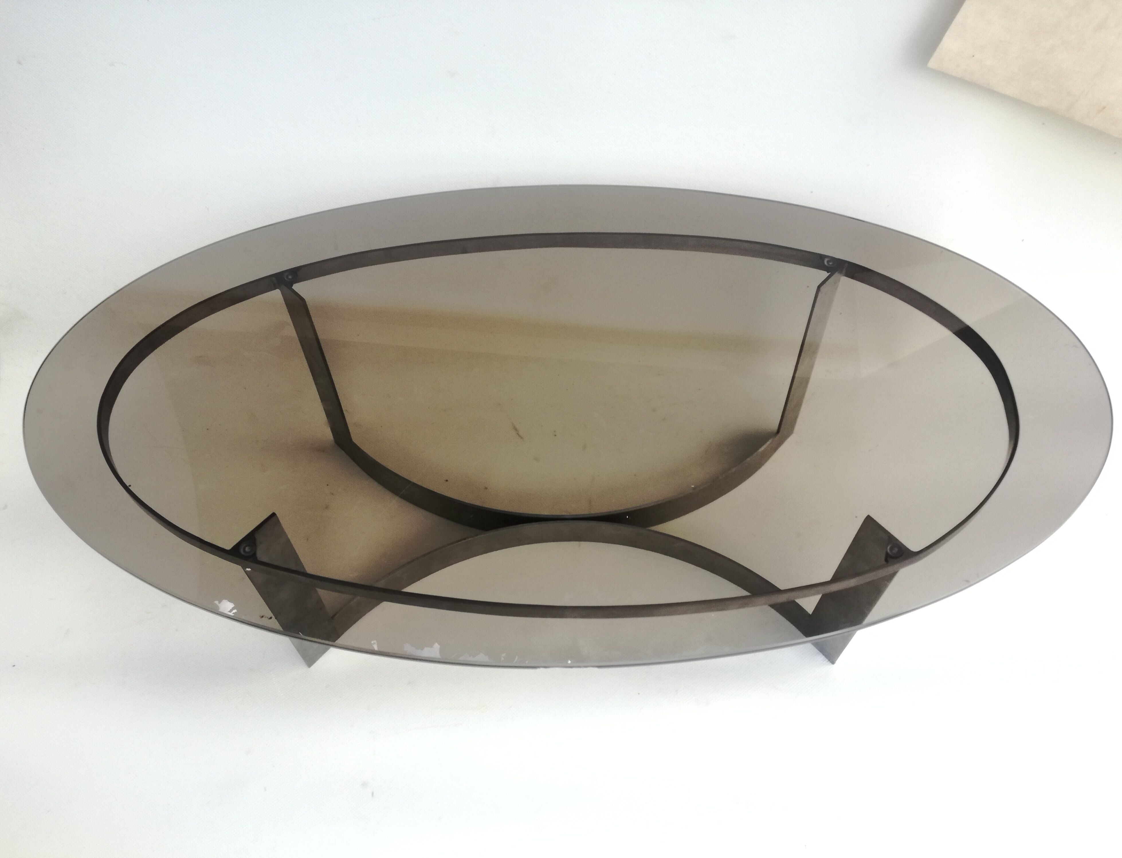 Egg-shaped coffee table 1970