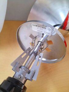 Suspension in opaline Limburg, model Drop 1970