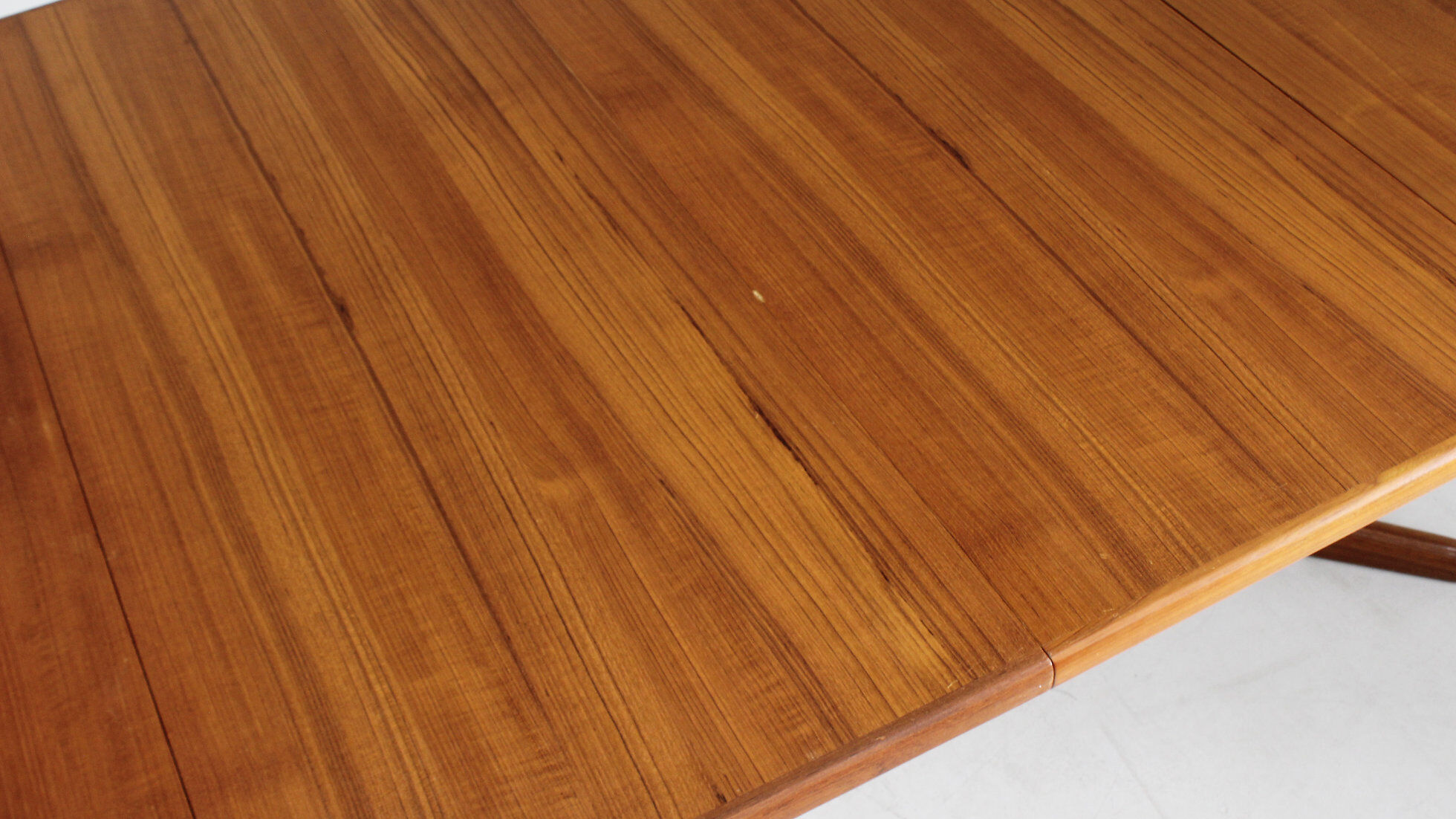 Vintage Danish round extendable dining table 1960s