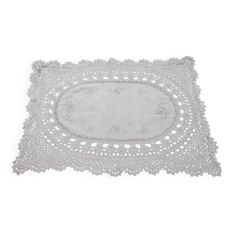Old cotton lace placemat 42 x 30cm