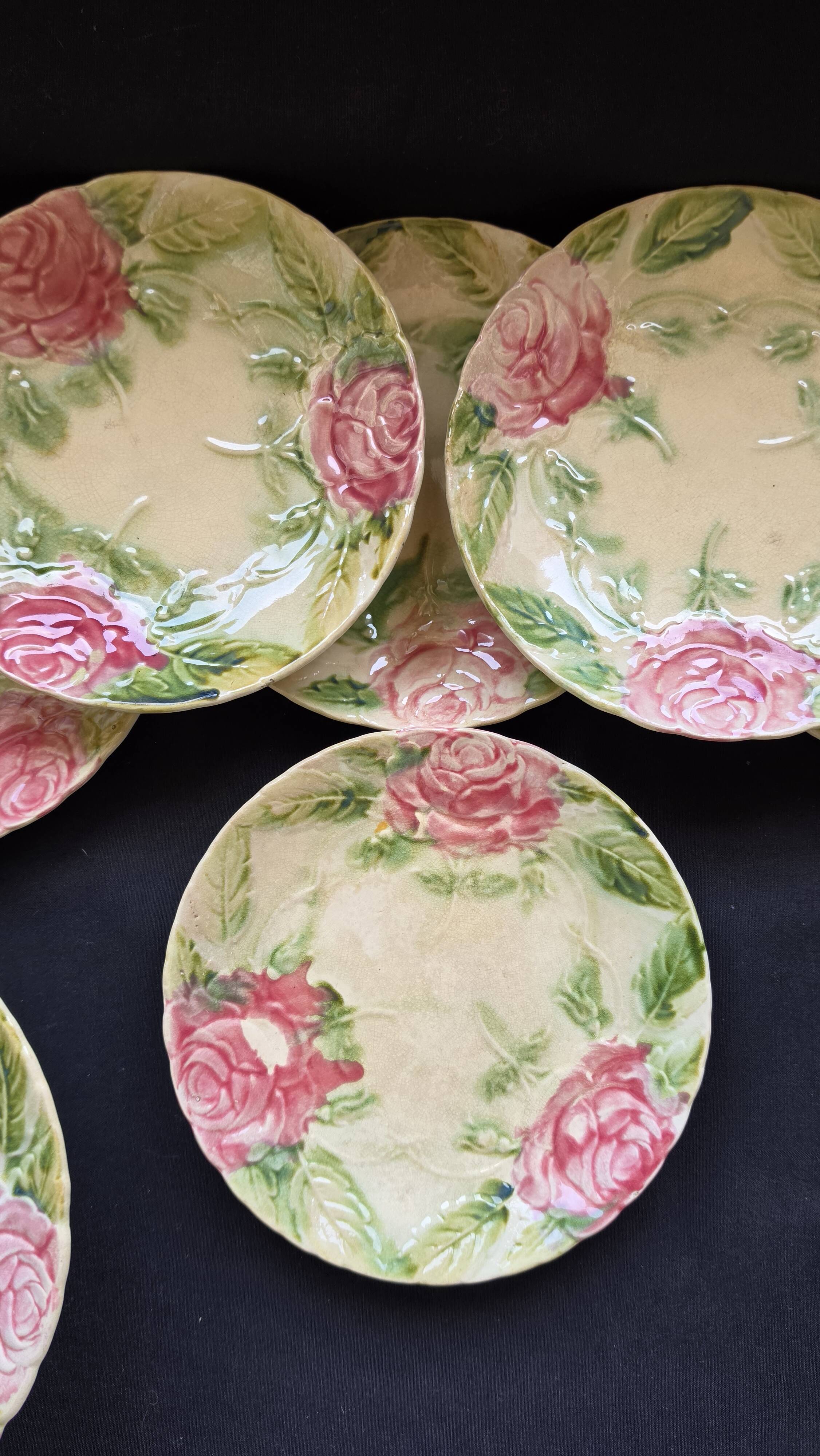 Exclusive antique dessert service in faience/terracotta with slip from 1900.