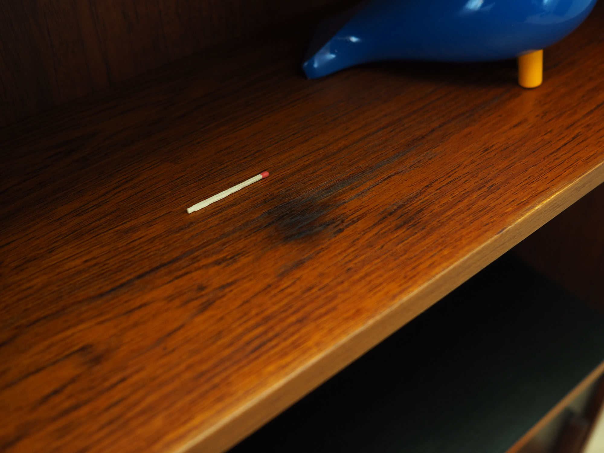 Bibliothèque en teck, design danois, années 70, production: Danemark