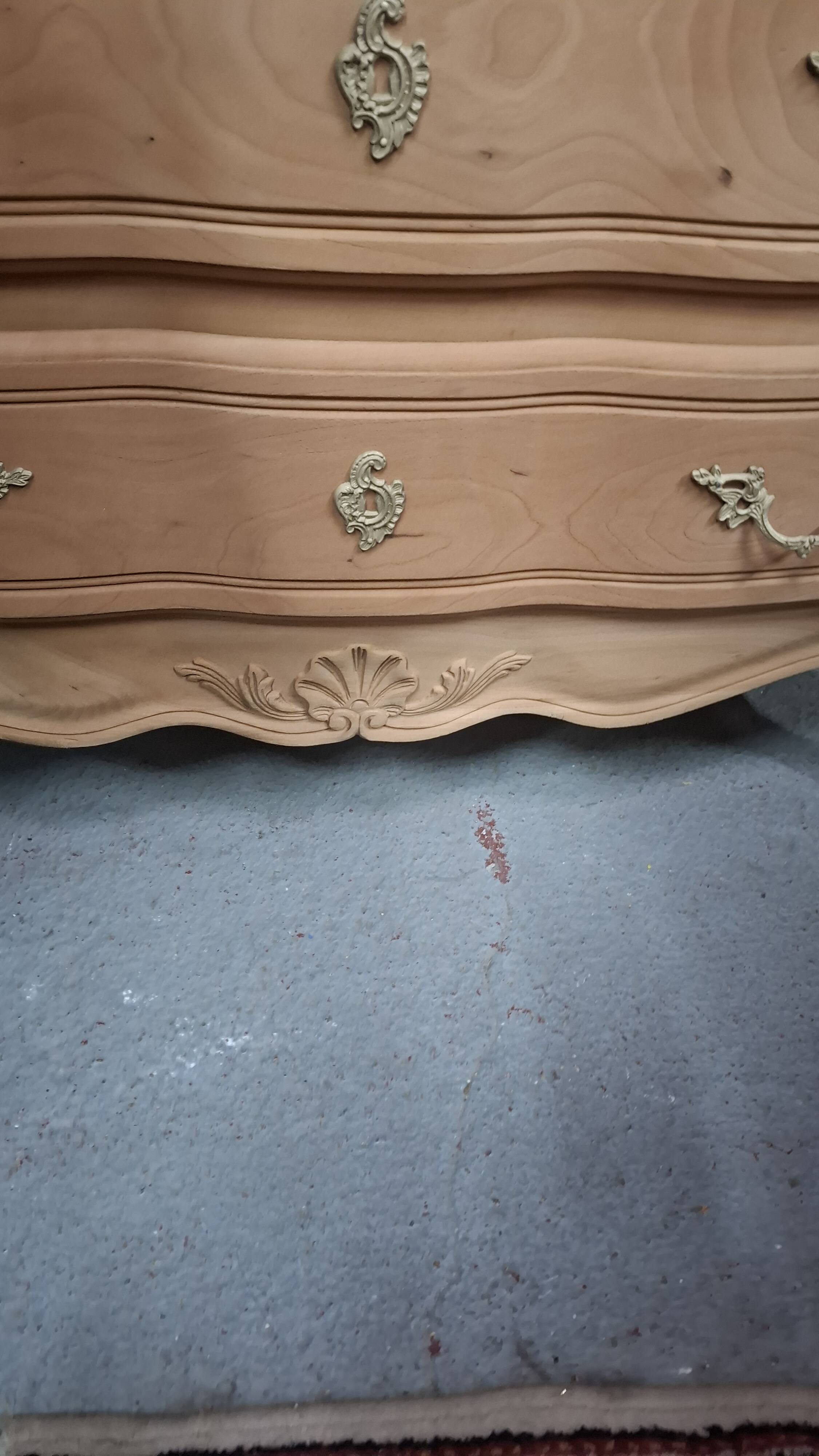 Louis XV style chest of drawers in cherry wood