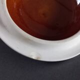 Stoneware pot with lid