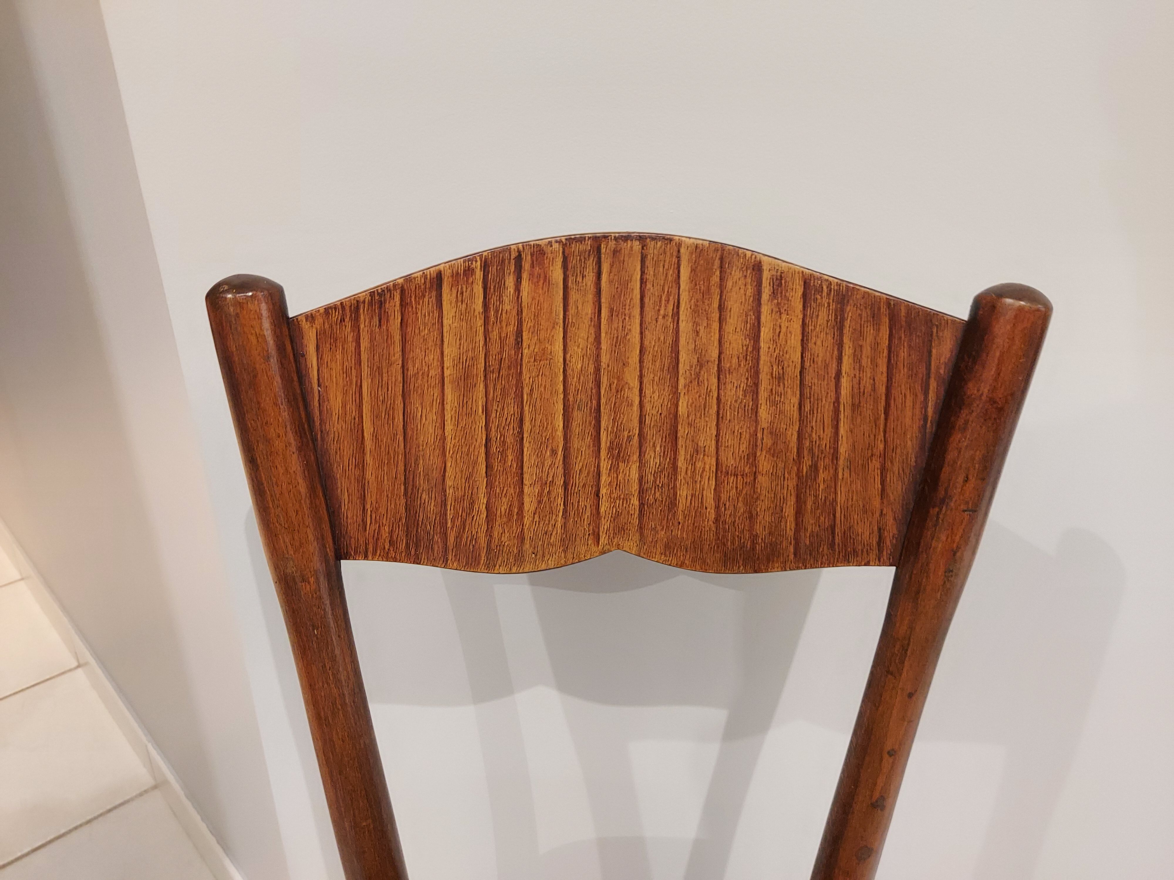 Suite de 6 chaises de Bistrot Baumann année 1930