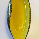 Set of three 1950s paddle cups