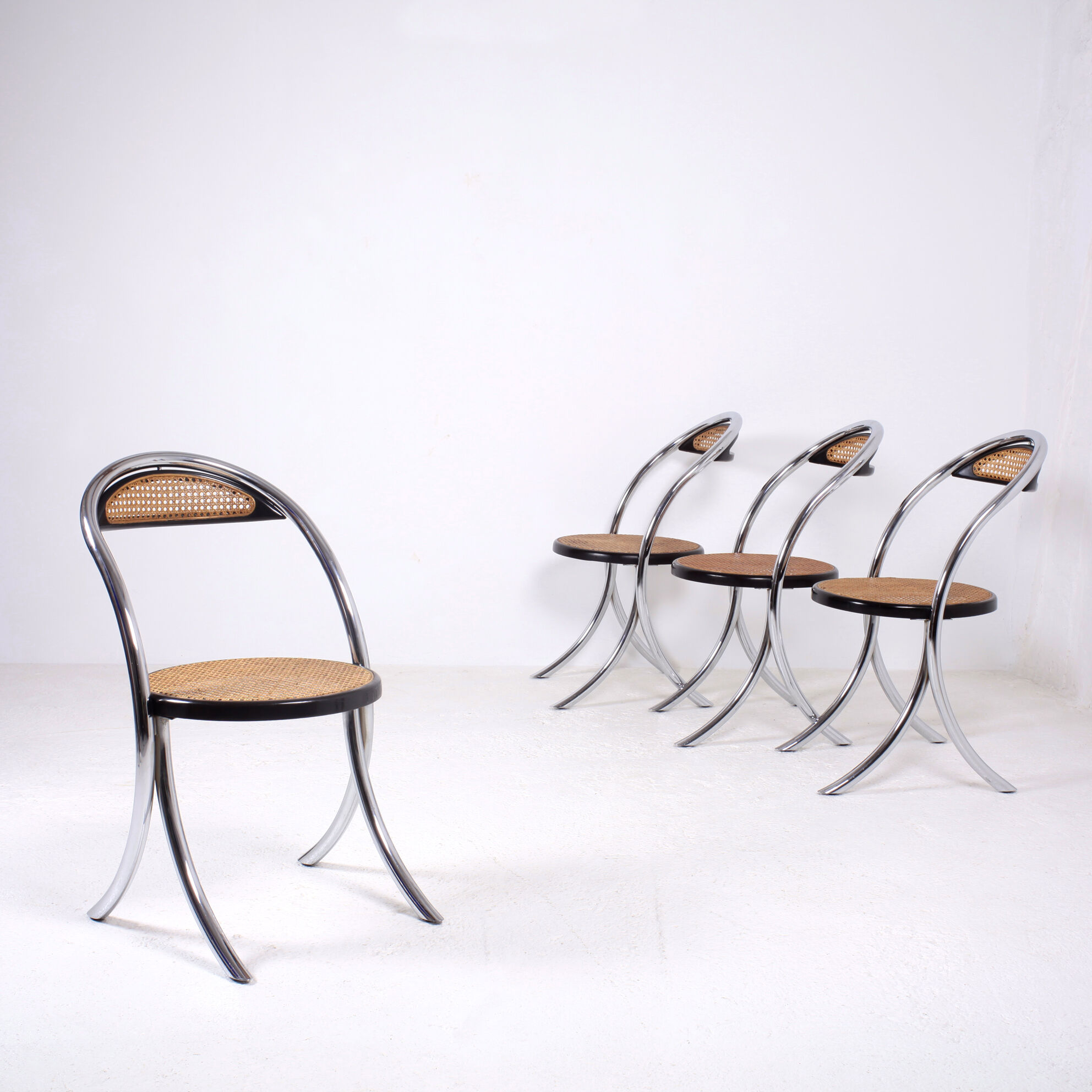 Set of 4 chairs Italy 1970