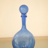 Carafe biot blown glass blue