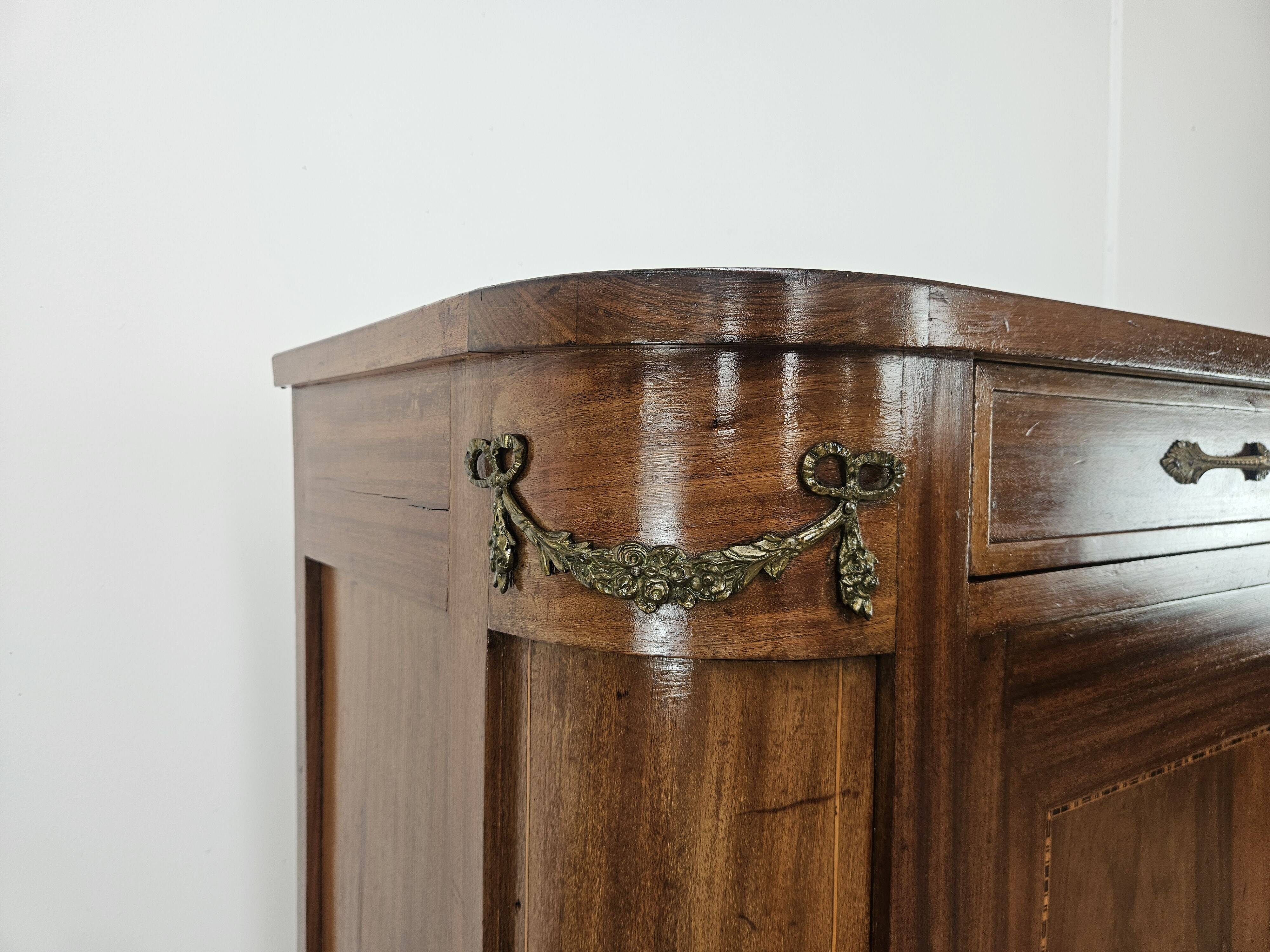 Early 20th century Art Nouveau sideboard with brass decorations