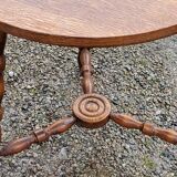 Pedestal table of the 60s in beech and oak