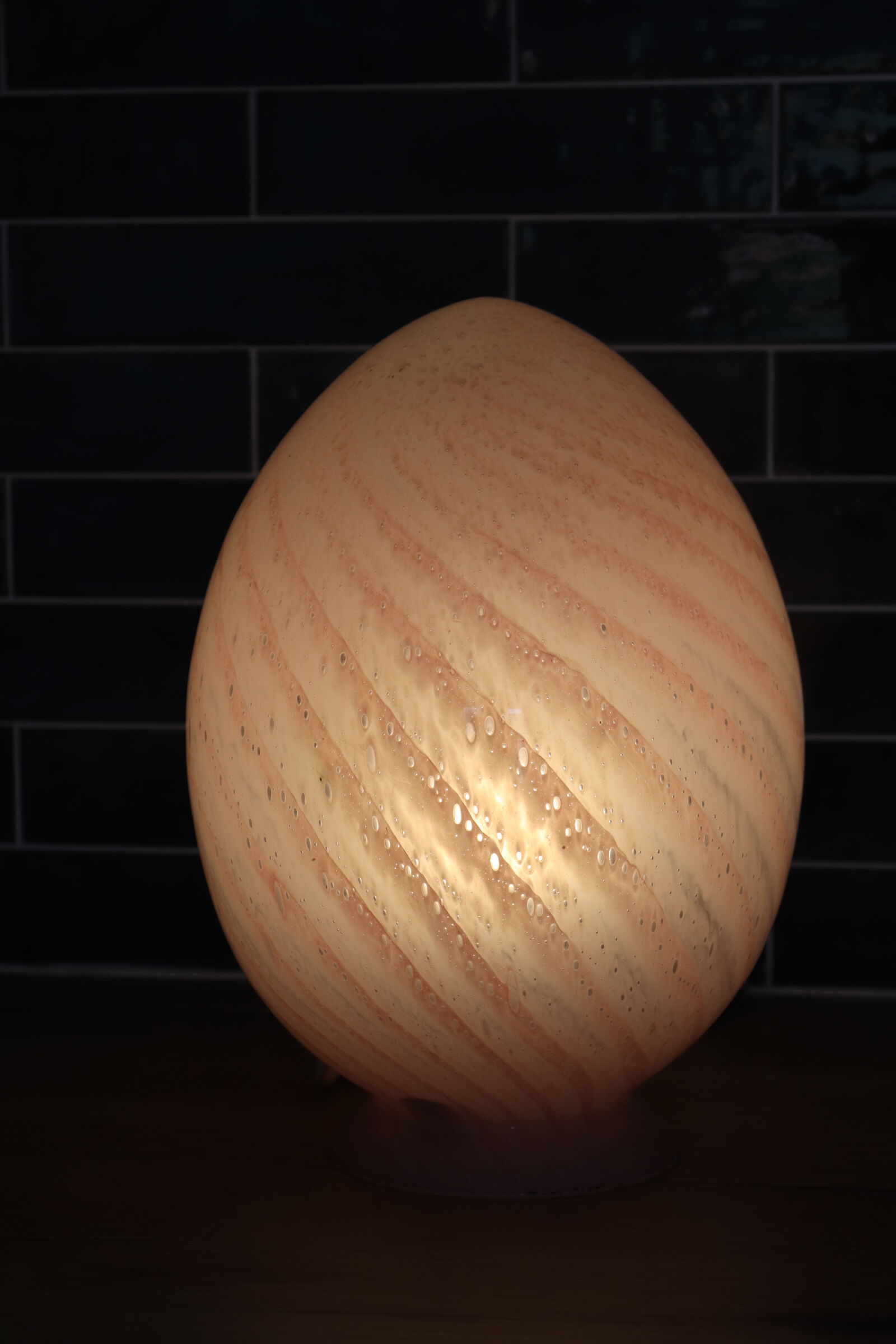 Pink glass egg lamp 70s