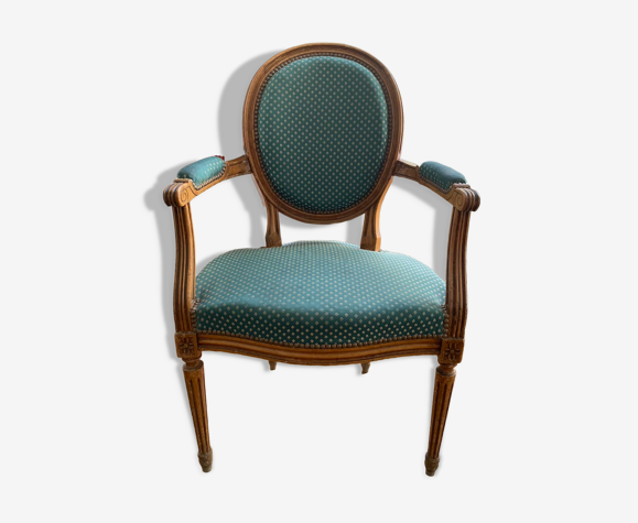 Fauteuil medaillon style Louis XVI