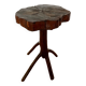 Tabouret tripode brutaliste