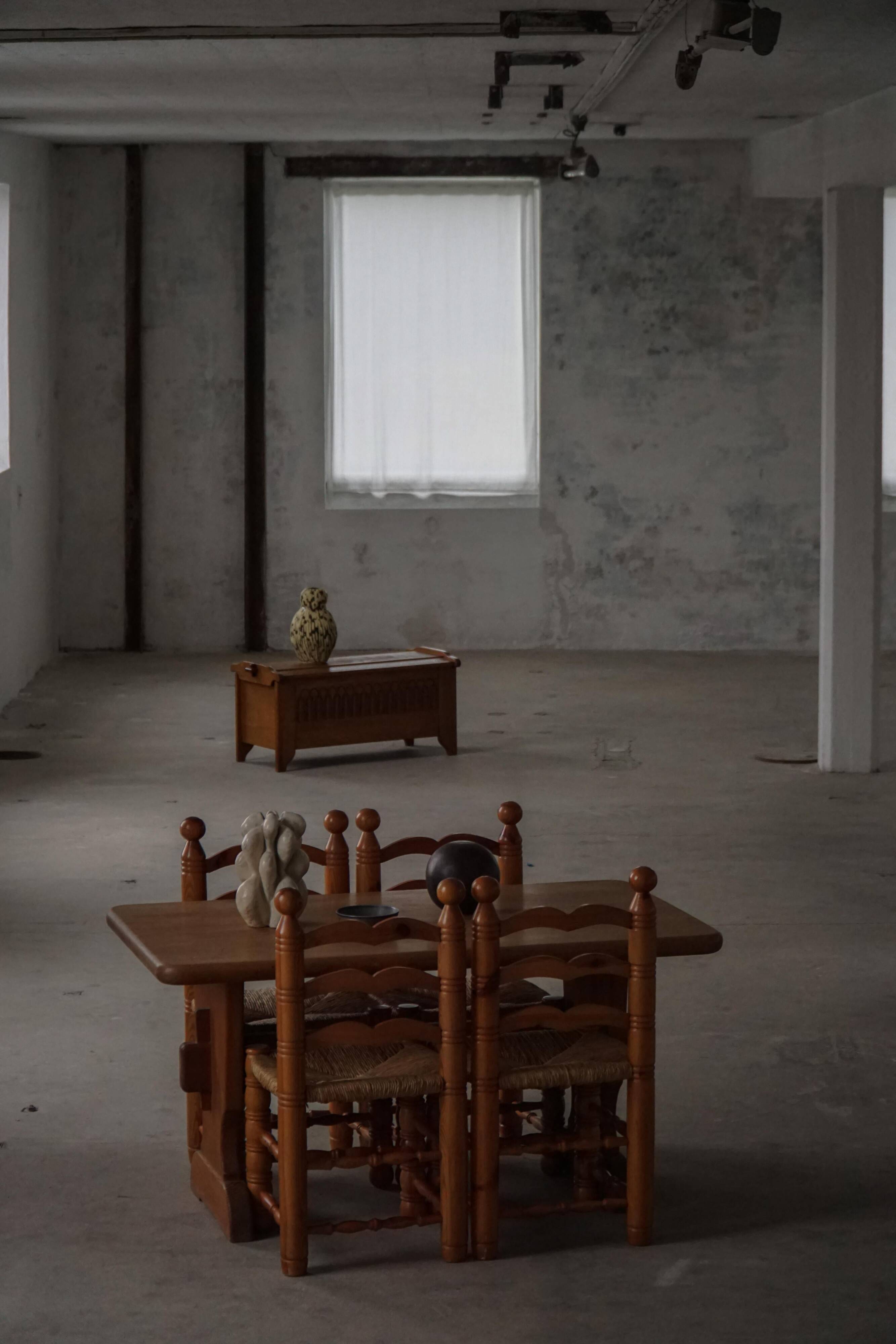 Set of 6 modern French brutalist chairs, in the style of Charles Dudouyt, made in the 1960s.