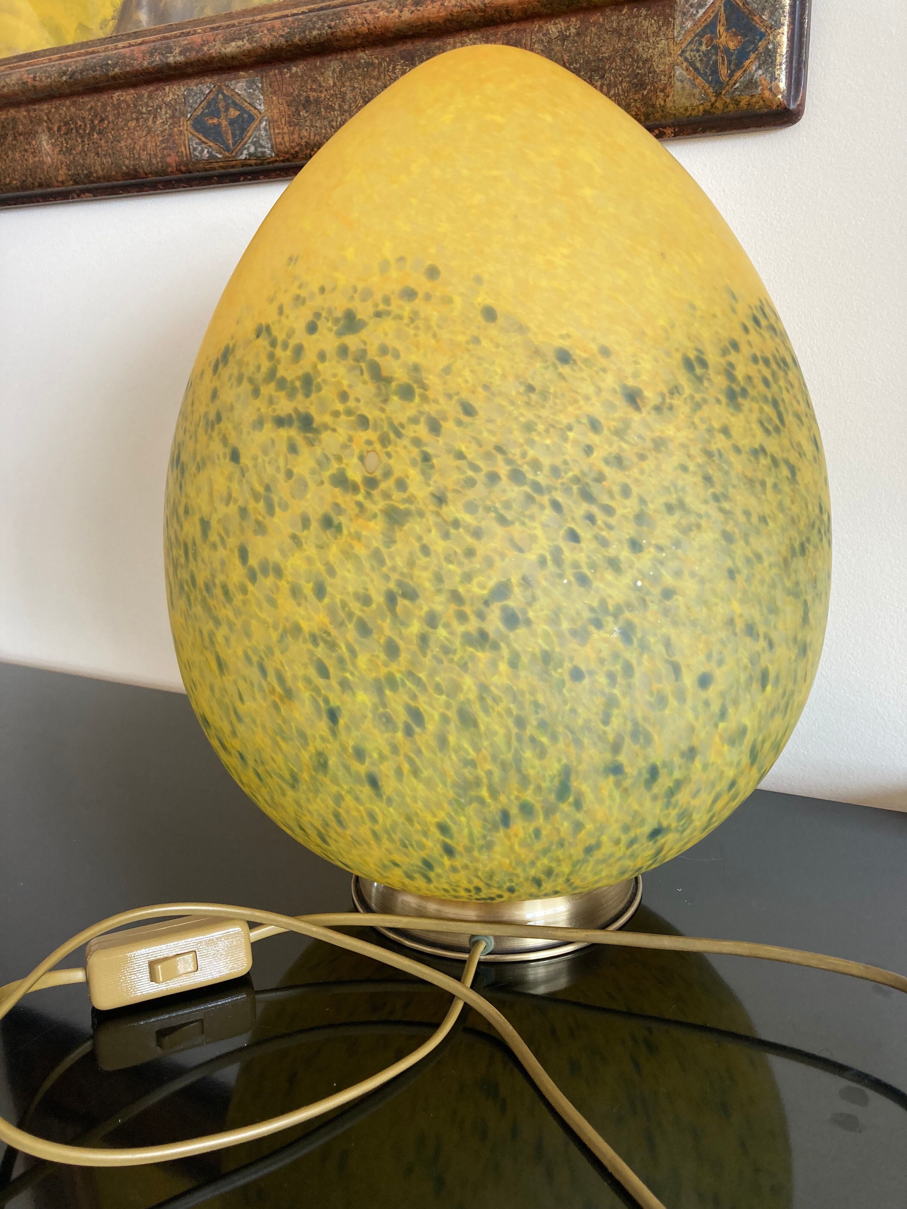 Vintage Egg Table Lamp