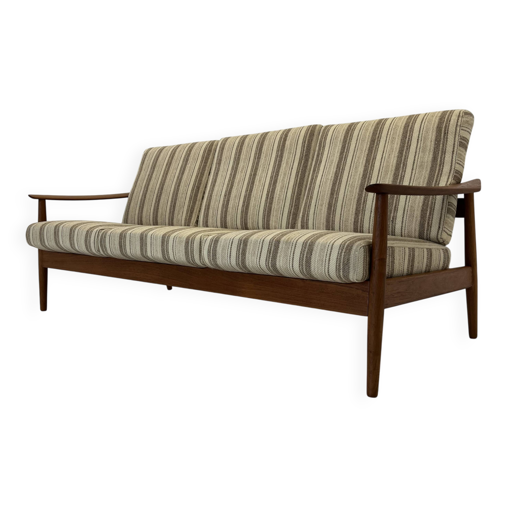 Danish Three-Seater Sofa in Teak by Arne Vodder for France & Son, 1960s