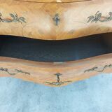 Louis XV chest of drawers in rosewood marquetry
