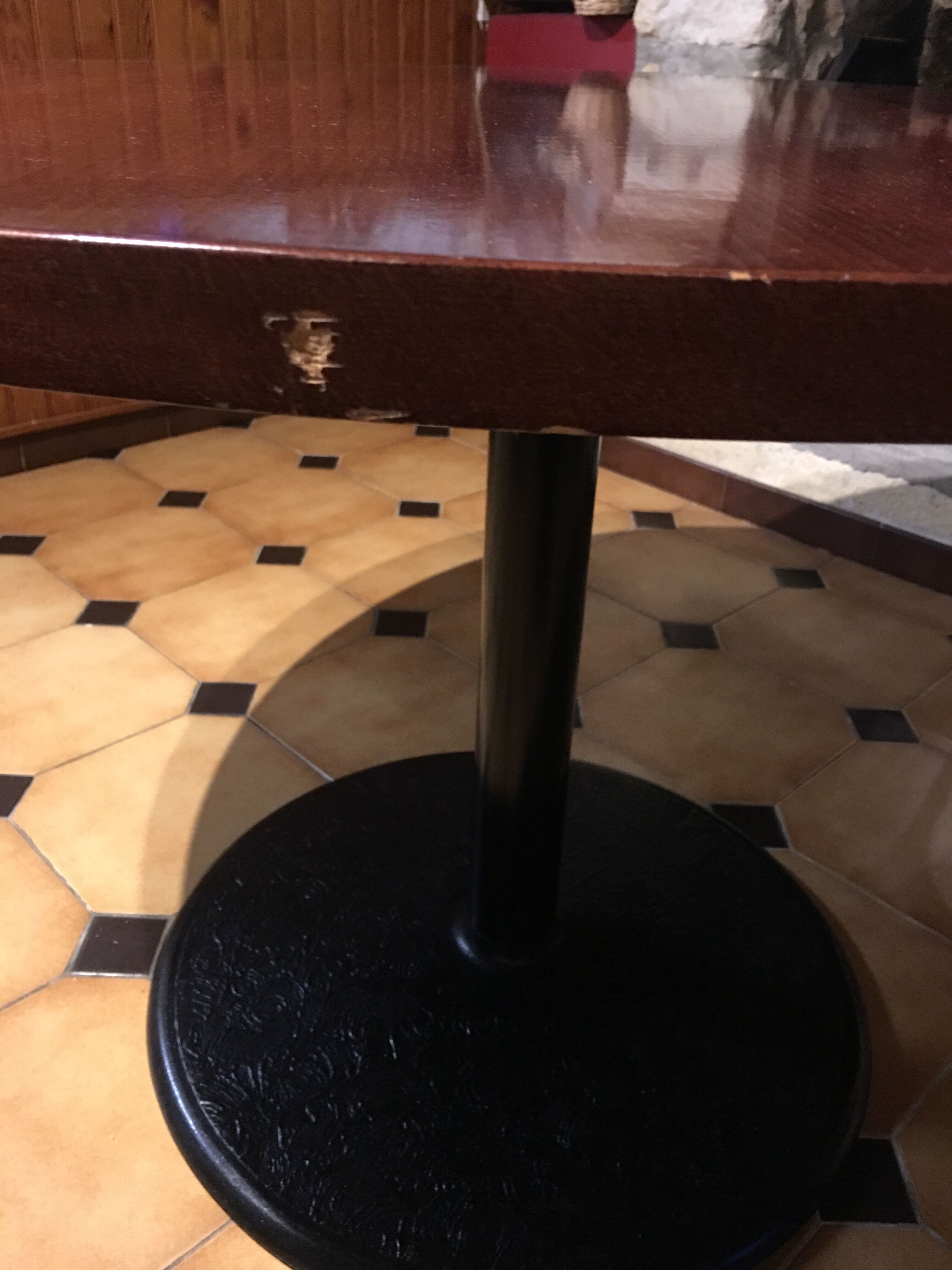 Table round tray in solid wood