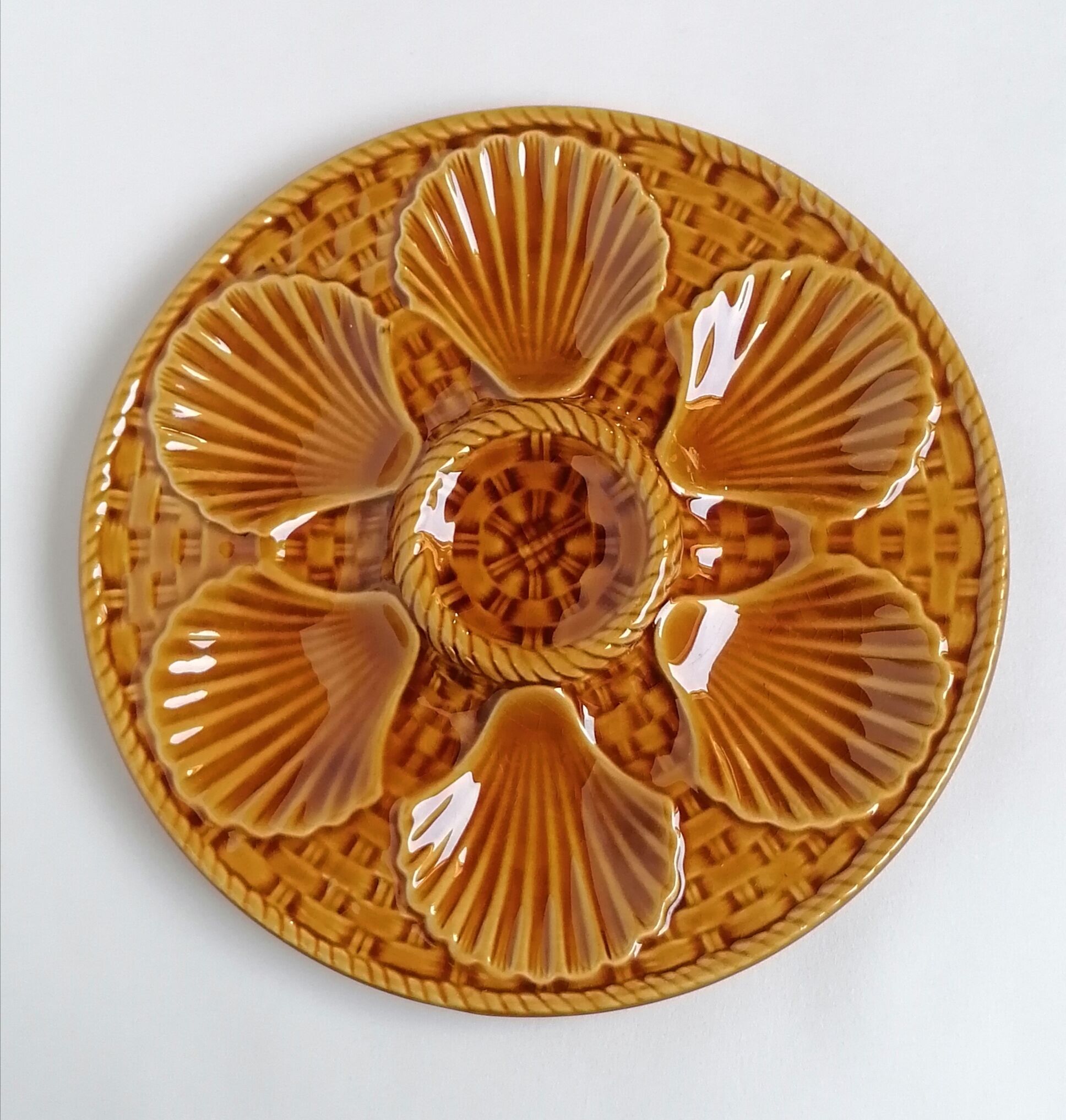 6 oyster plates majolica barbotine Longchamp