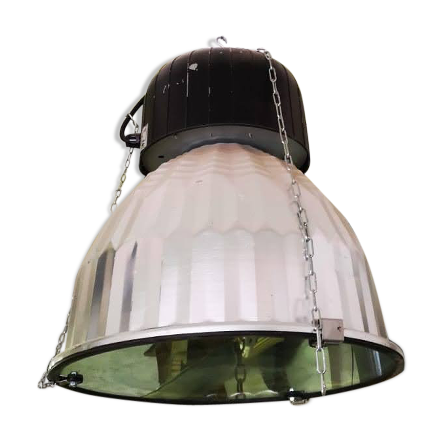 Industrial-style metal hanging lamp