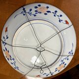 Japan circa 1900: Very large Imari porcelain dish or centerpiece