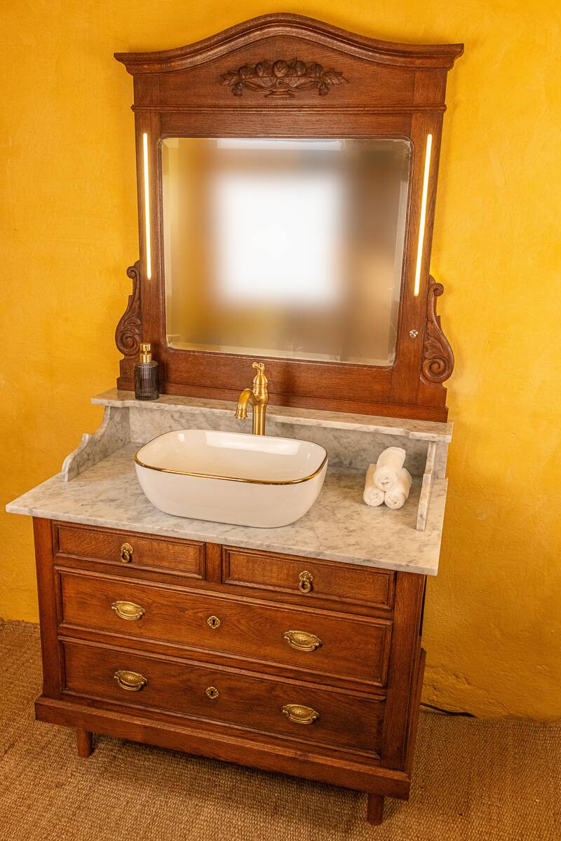 Vanity unit converted into a washbasin unit.