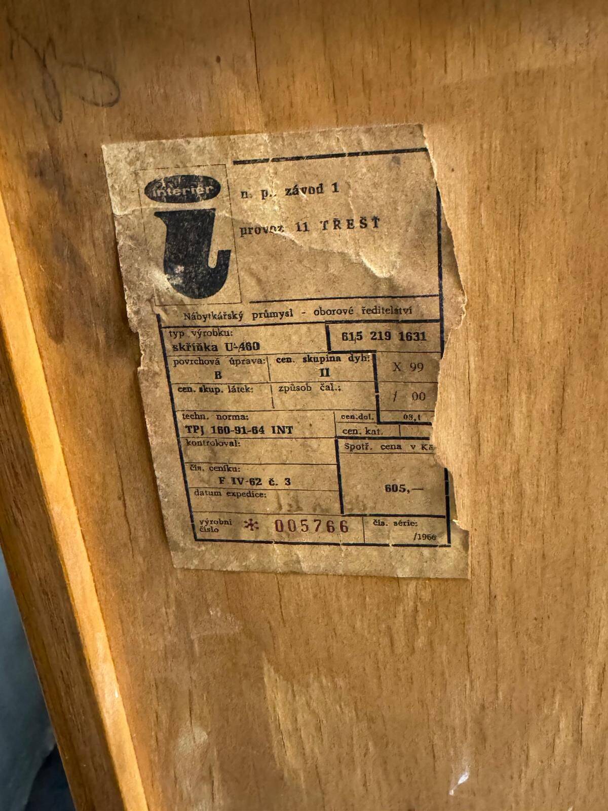 Buffet U-460 vintage par Jiri Jiroutek pour Interier Praha