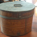 Metal hat box