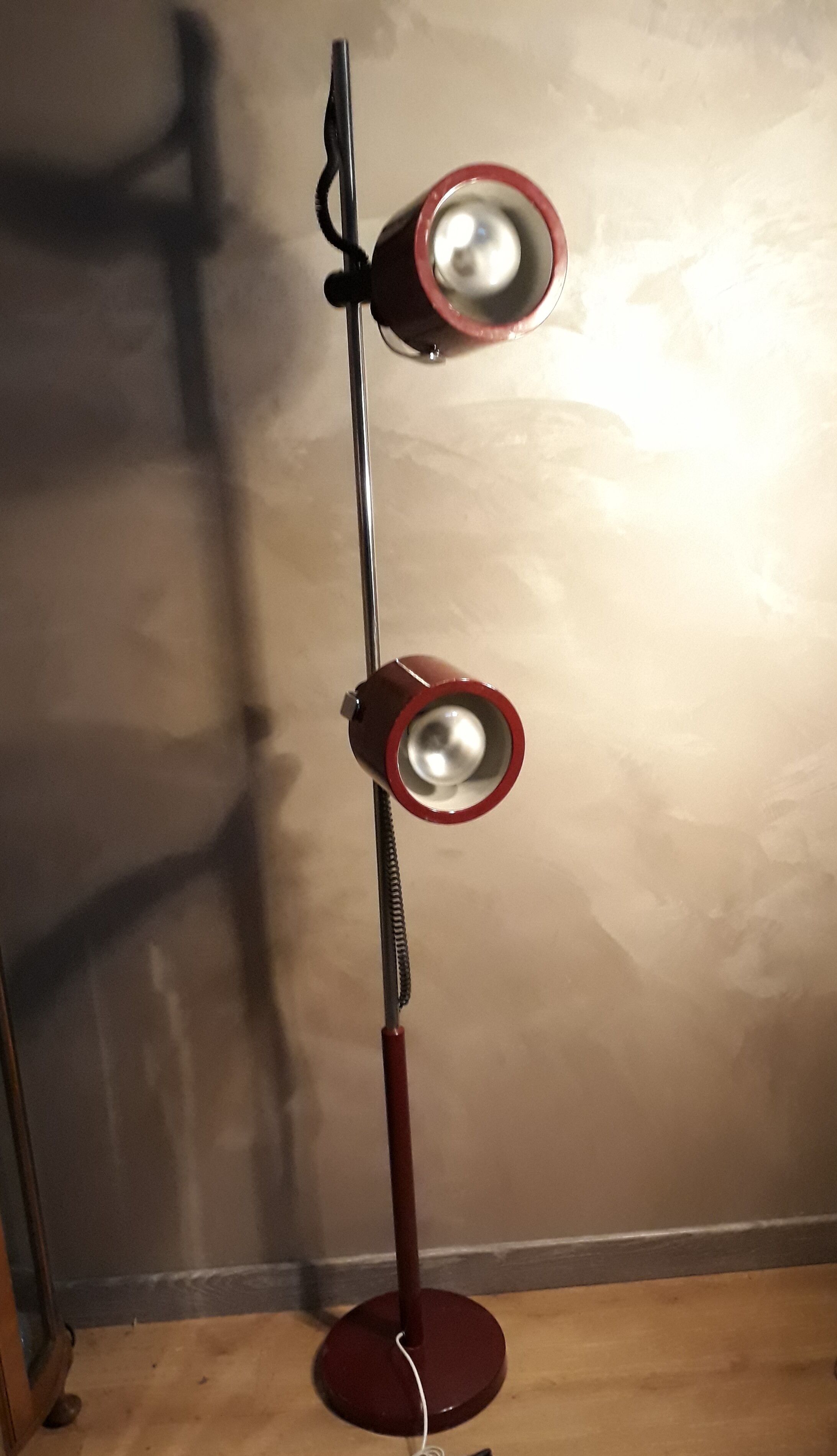 1950s Lamppost in burgundy and chrome