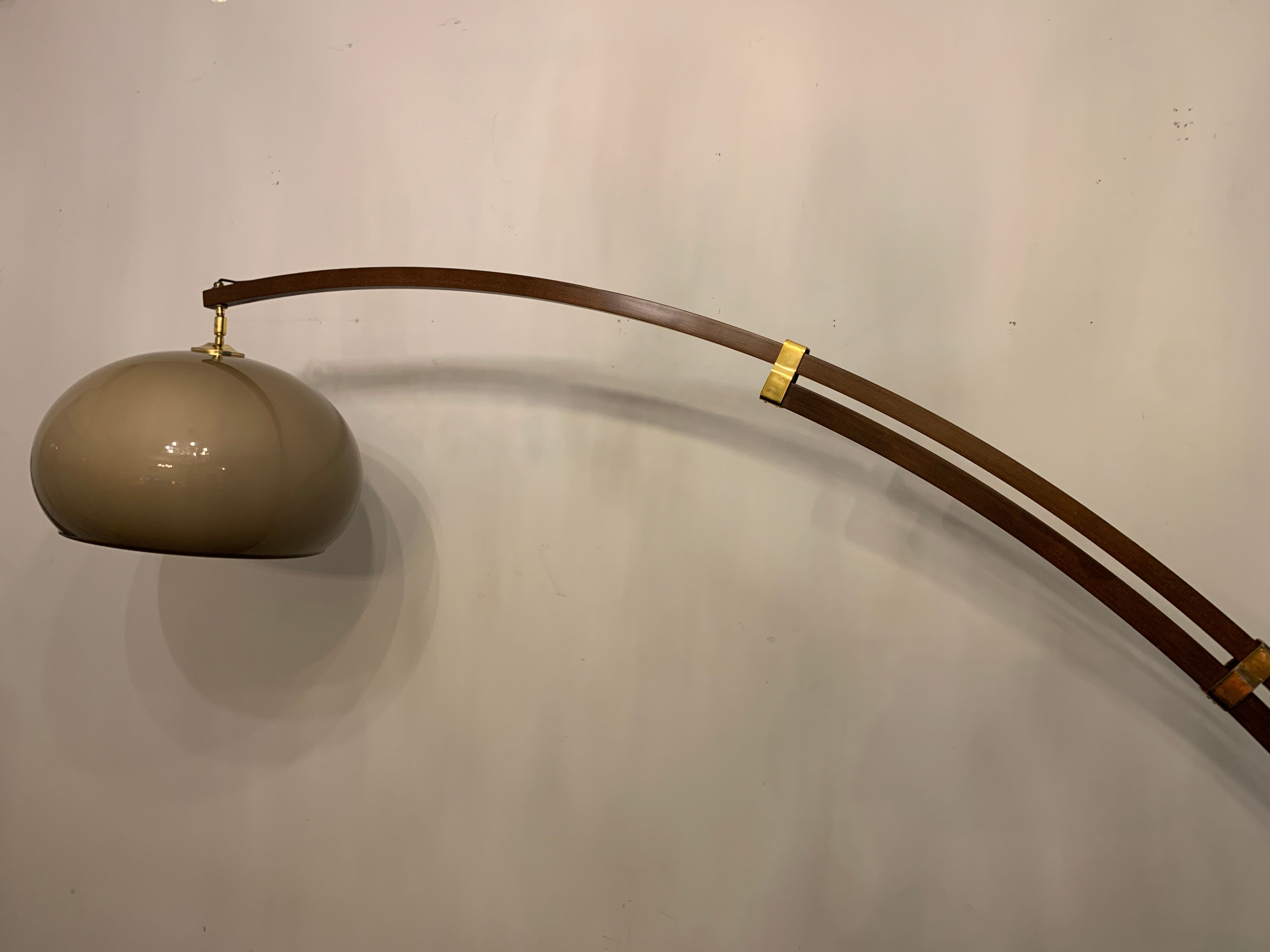 Adjustable and steerable wooden arch lamp lamp 1970