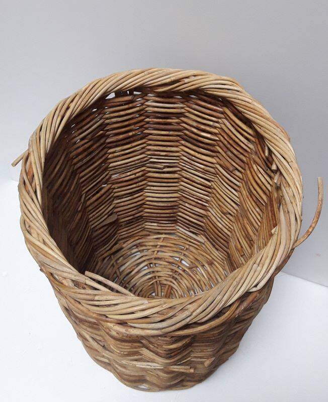 High basket 55cm round rattan old