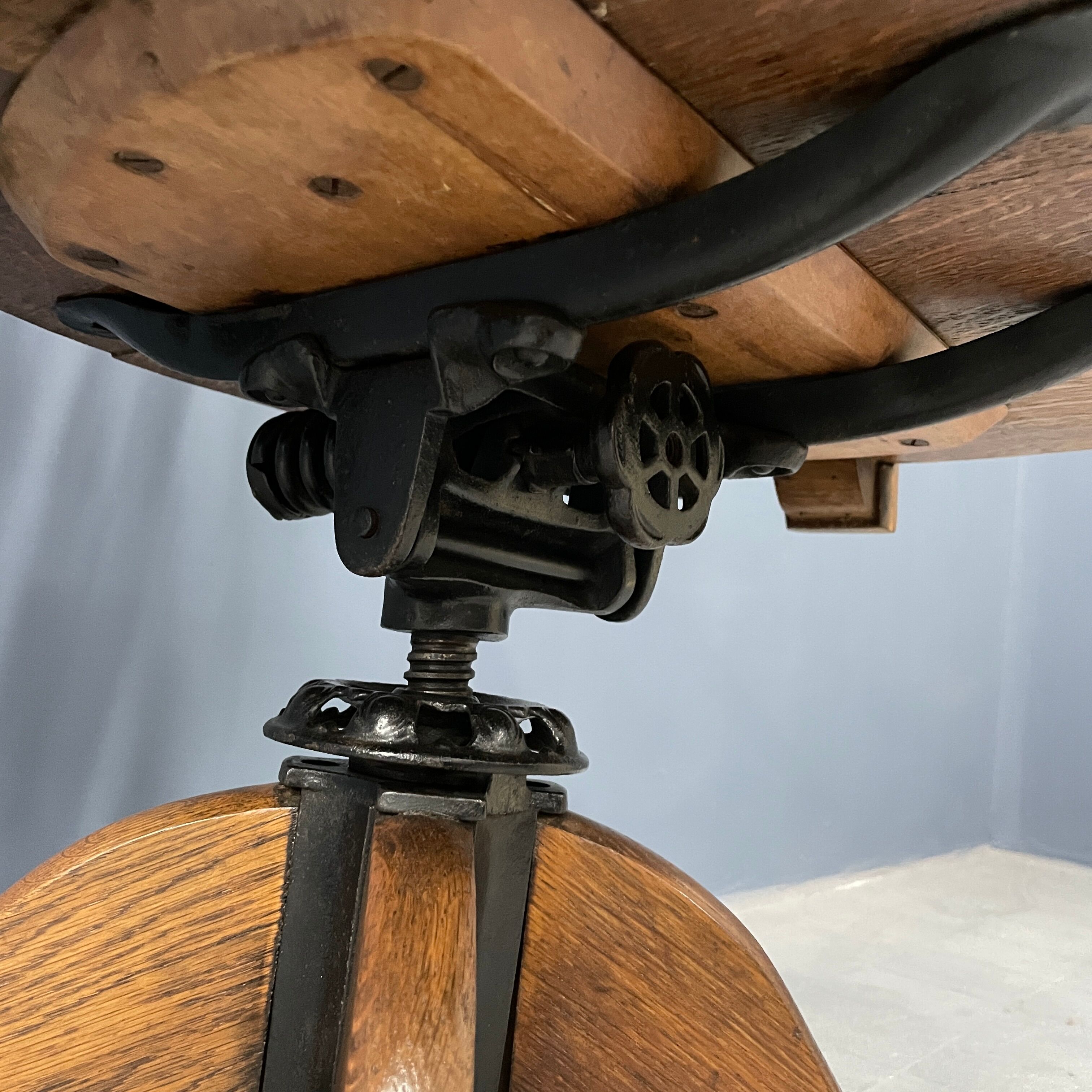 Antique American oak office chair with armrests 1920s