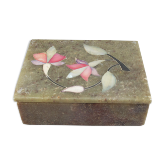 Soapstone box inlay mother-of-pearl