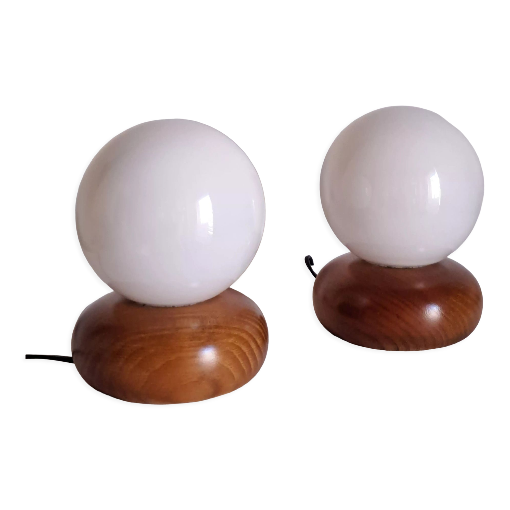 Pair of bedside lamps