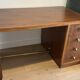 Mid-Century executive desk in walnut and brass – 1960s
